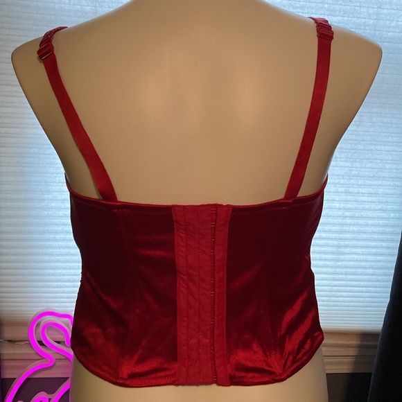 Cacique quilted red cropped bustier with adjustable straps size 22/24 - Picture 4 of 6